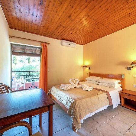 Mimosa Apartments With Pool Paleokastritsa Bagian luar foto